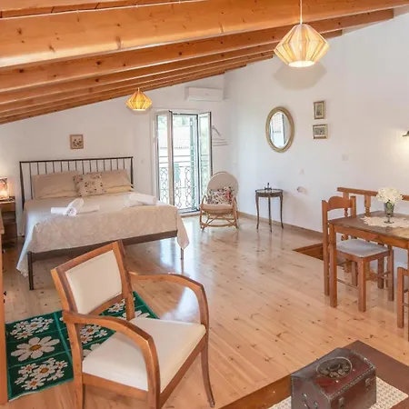 Liopetra At Messaria Corfu! * Mesaria (Corfu)