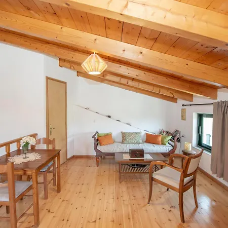 Liopetra At Messaria Corfu! 펜션 *